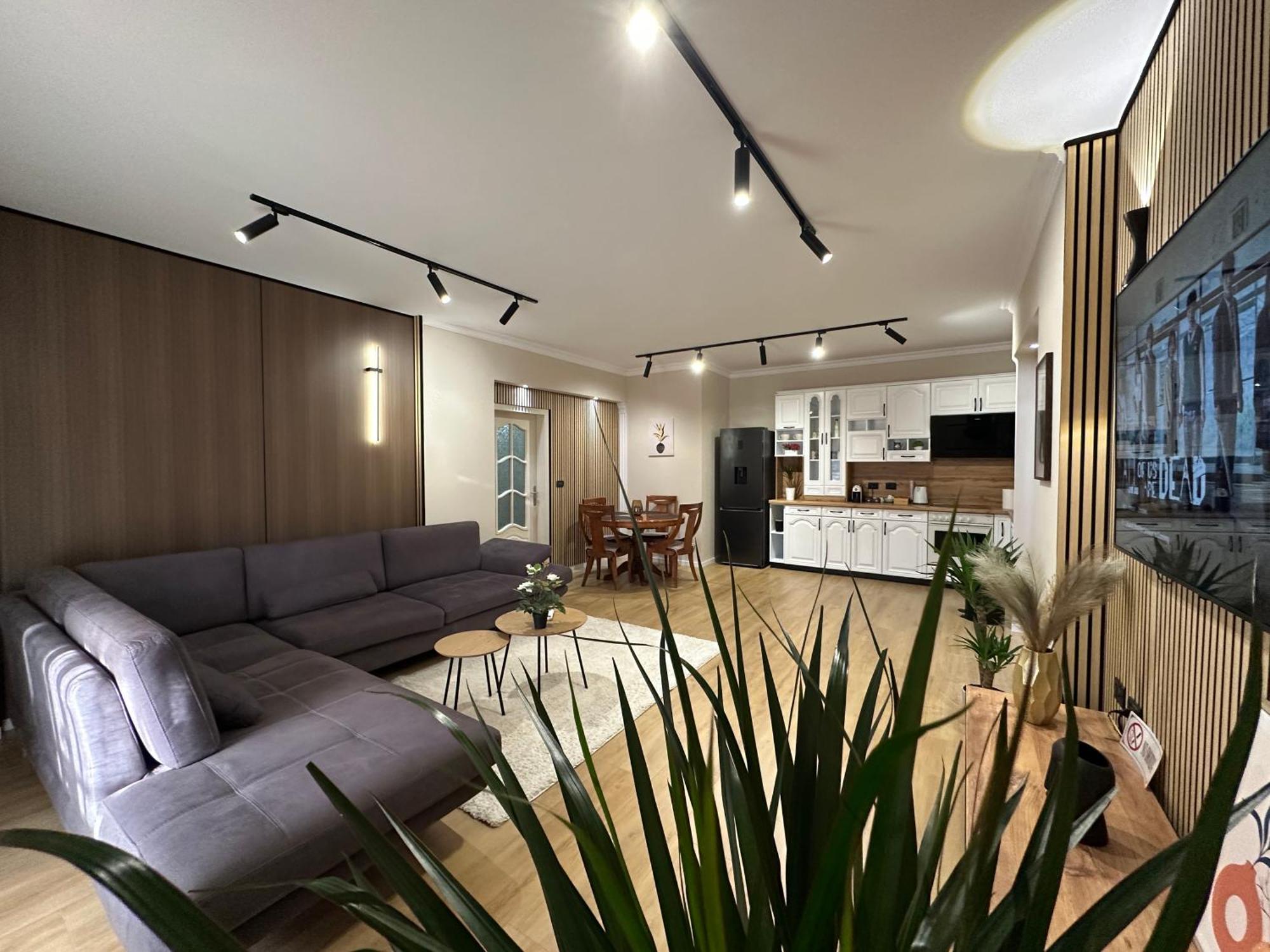 Comfort Tirana